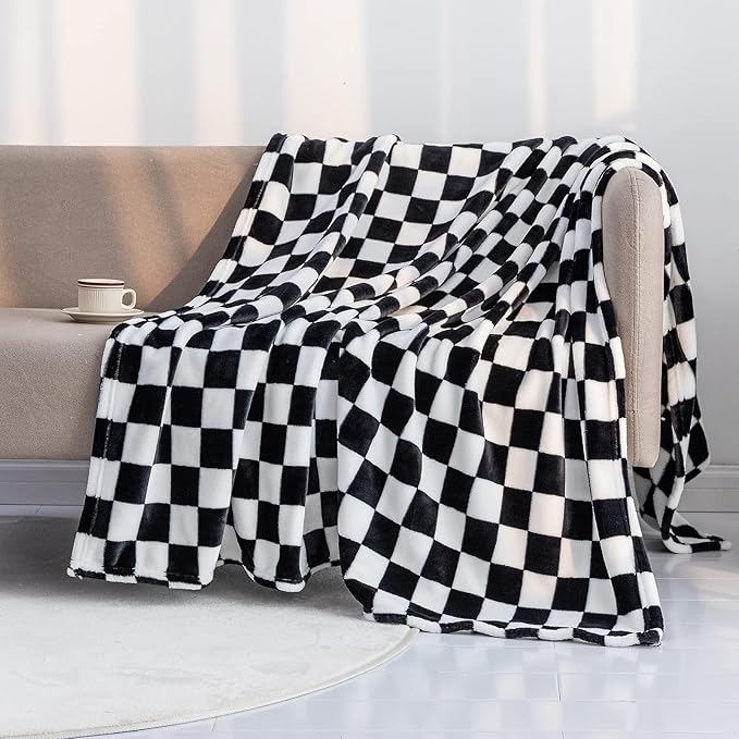 Black & White Checkerboard Flannel Throw Blanket 50"x60" – Soft Retro Grid Blanket for Couch & Bed