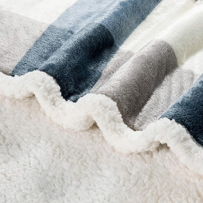 Thick Flannel Sherpa Throw Blanket – Reversible Warm Checkered Fleece Blanket for Sofa or Bed (Gray-Blue Plaid, 150×200cm)